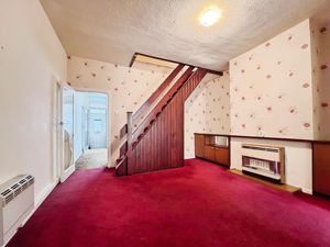 Dining Room - click for photo gallery